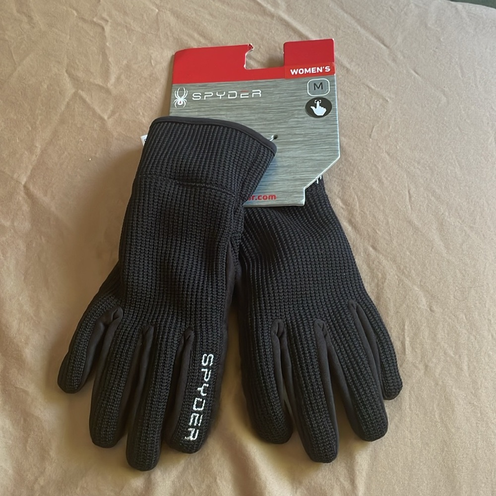 NWT✨ NEW Spyder gloves Women’s Medium